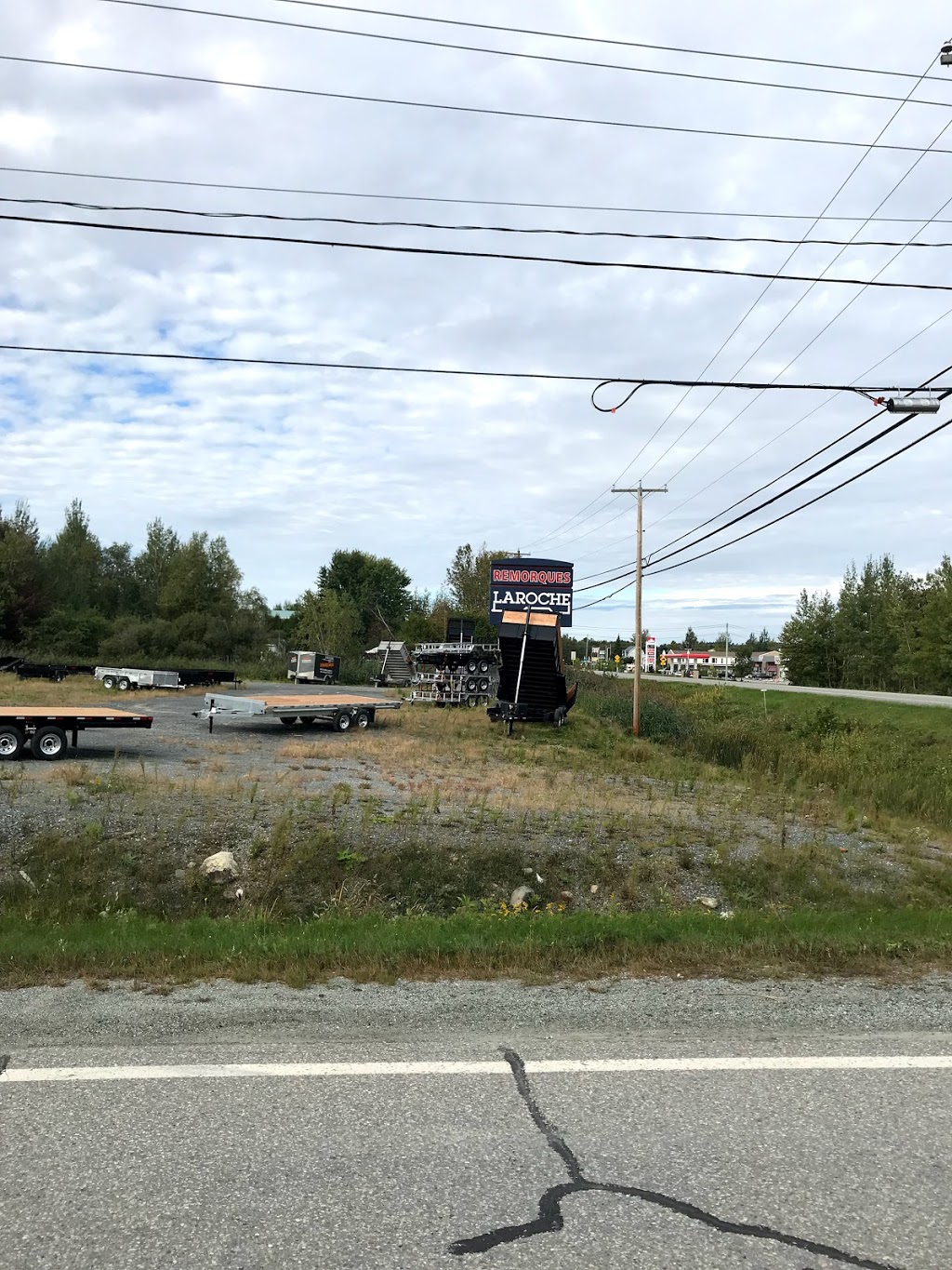 Les Remorques Laroche | 2485 Chemin Laliberté N, Saint-Denis-de-Brompton, QC J0B 2P0, Canada | Phone: (819) 846-2622