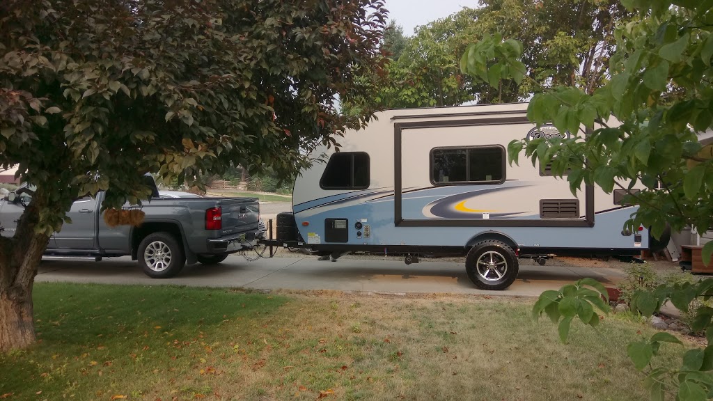 Leisureland RV Ctr Inc | 126 Industrial Pl, Penticton, BC V2A 7C8, Canada | Phone: (250) 487-2288