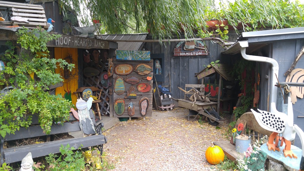 Grannys Boot Antiques | 4034 Victoria Ave, Vineland, ON L0R 2C0, Canada | Phone: (905) 562-7055