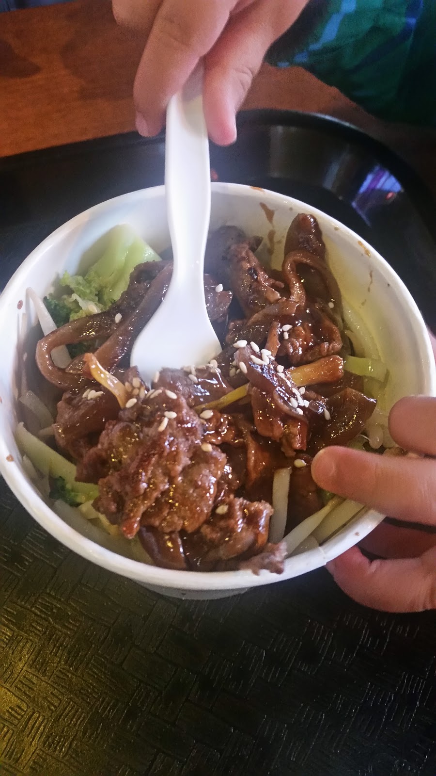 Rice Bowl Deluxe (Callingwood) | 6655 178 St NW #226, Edmonton, AB T5T 4J5, Canada | Phone: (780) 761-1668