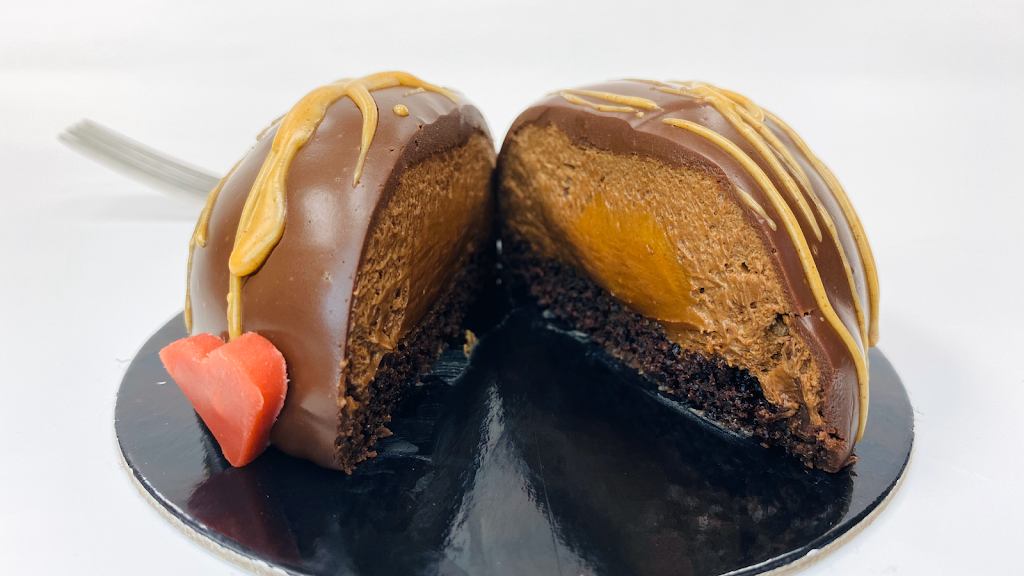 MollyCake | 1160 King Rd #24, Burlington, ON L7T 3L7, Canada | Phone: (905) 631-9647