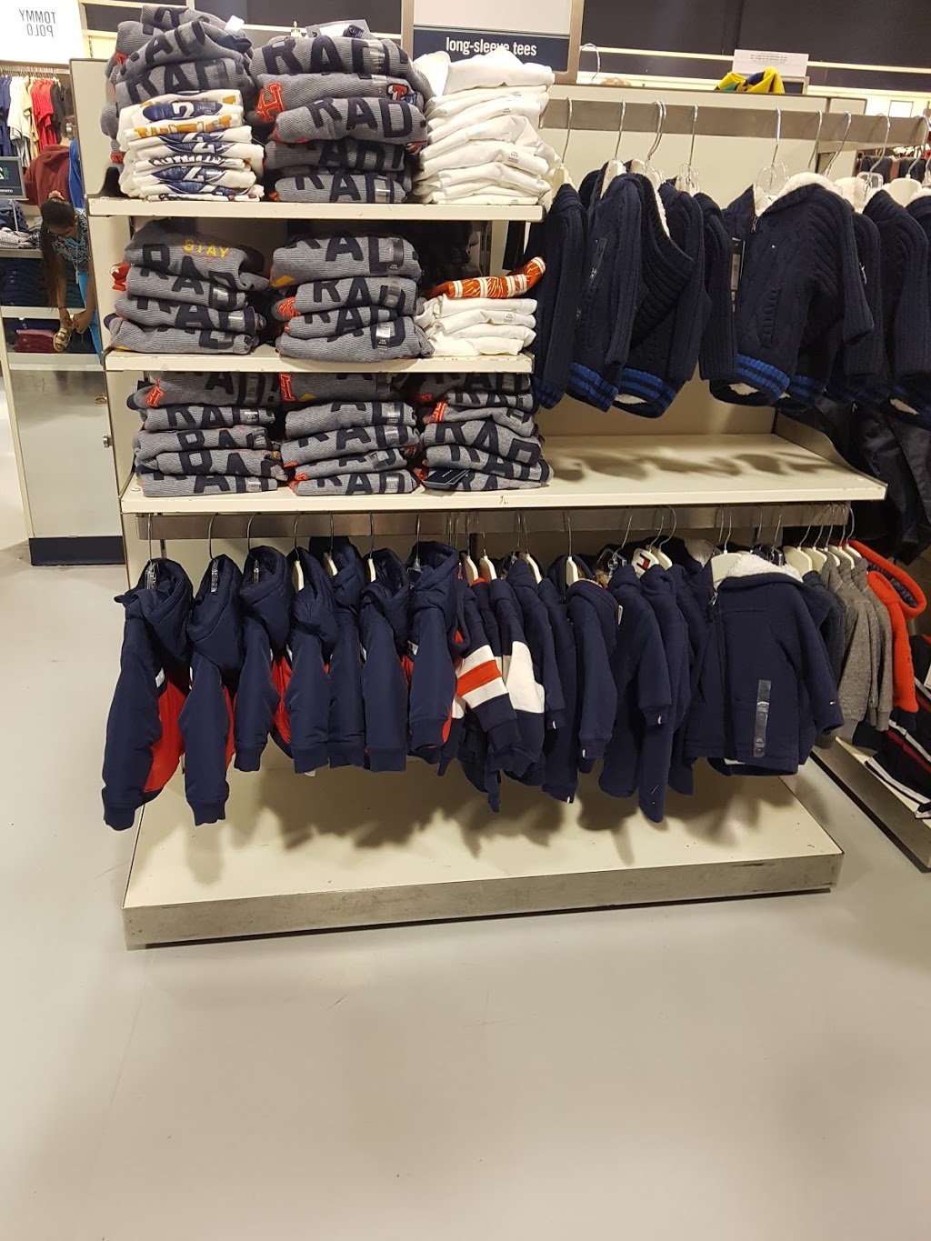 Tommy Hilfiger | 1250 S Service Rd, Mississauga, ON L5E 1V4, Canada | Phone: (905) 274-3396
