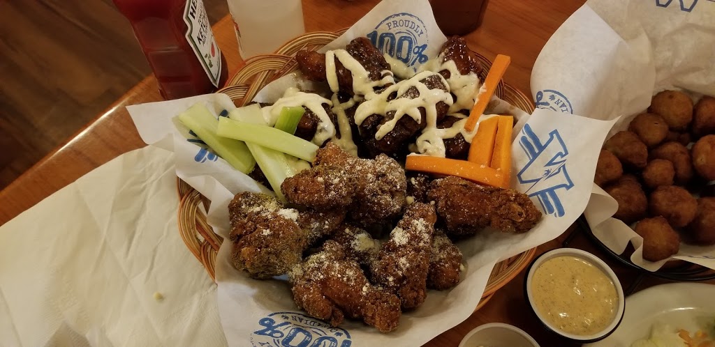 Wild Wing | 2589 Pembina Hwy, Winnipeg, MB R3T 2H5, Canada | Phone: (204) 691-9464