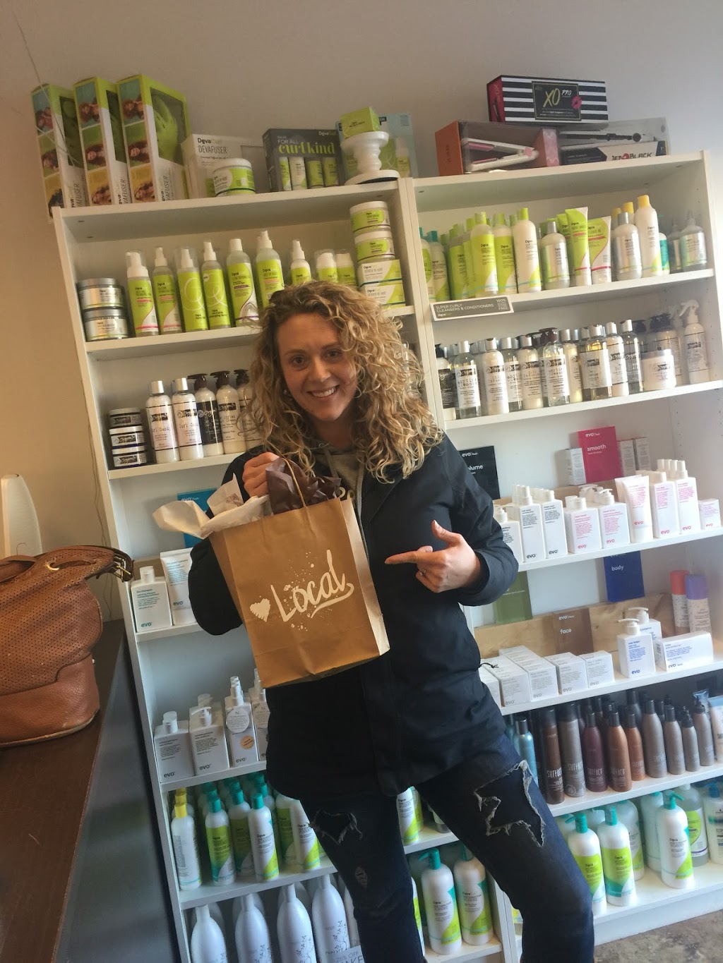 Cocos Hair And Beauty Bar | 1870 Portage Ave #3, Winnipeg, MB R3J 0H2, Canada | Phone: (204) 219-9506