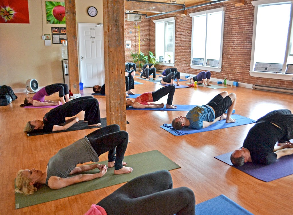 Breathe Into Motion Yoga Studio | 25 Milling Rd, Cambridge, ON N3C 1C3, Canada | Phone: (519) 651-2300