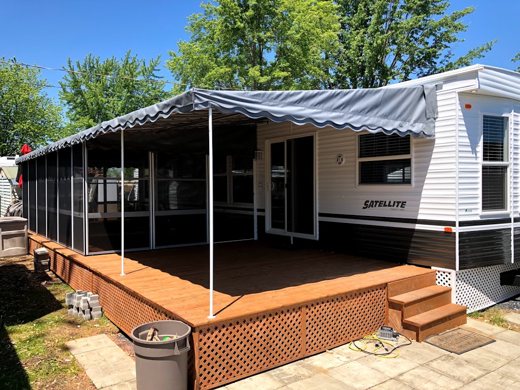 Maison Jaune | 8490 Chemin de Chambly, Saint-Hubert, QC J3Y 5K2, Canada | Phone: (450) 676-5240