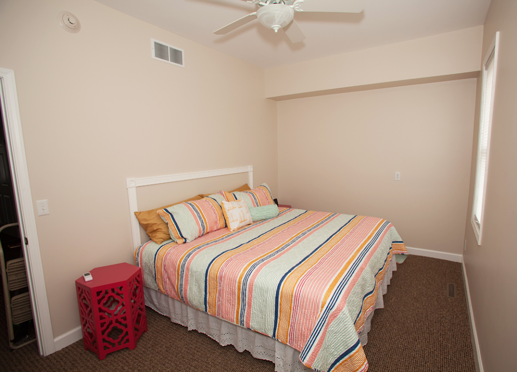 Lake Huron Lodge | 7175 Huron Ave, Lexington, MI 48450, USA | Phone: (810) 359-7802