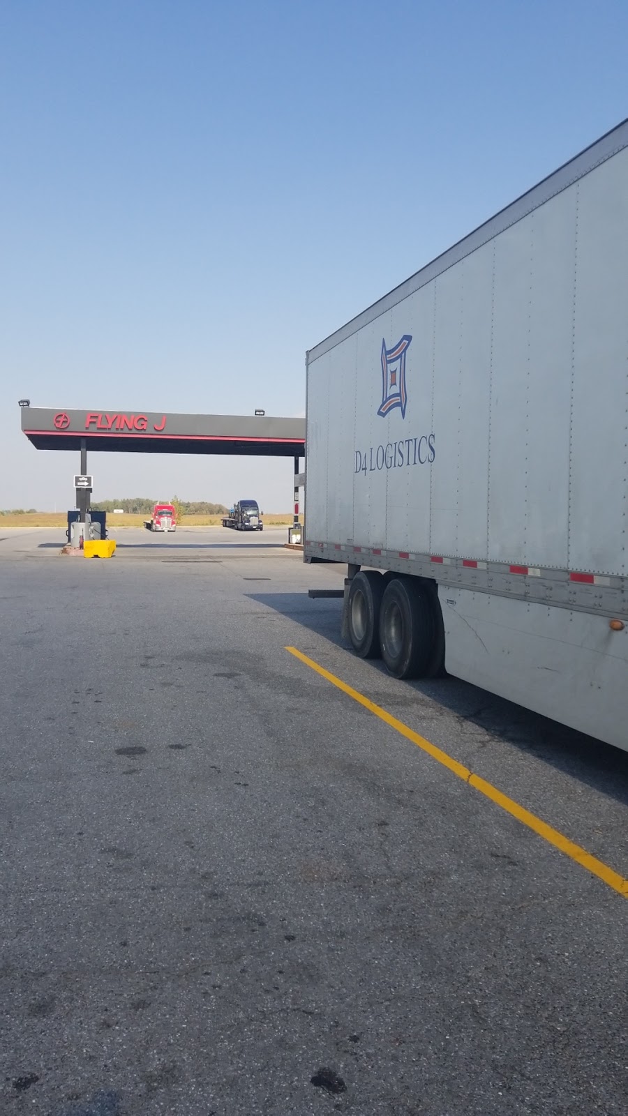 Flying J Truck Stop | 569 Rue Principale, Sainte-Hélène-de-Bagot, QC J0H 1M0, Canada | Phone: (450) 791-2232