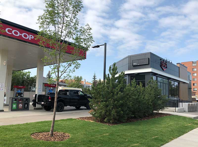 Co-op Gas Station Killarney | 2807 17 Ave SW, Calgary, AB T3E 0A8, Canada | Phone: (403) 452-9297