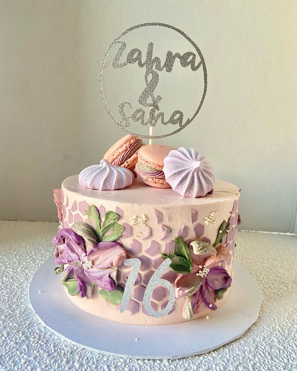 Happy Cakes | 723 179 St SW, Edmonton, AB T6W 2S7, Canada | Phone: (780) 232-6375