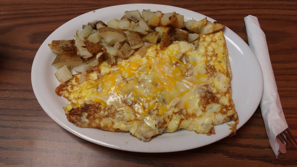 Cindy’s Elgin St. Diner | 806 Elgin St, Chatham-Kent, ON N8A 3A2, Canada | Phone: (519) 627-0491