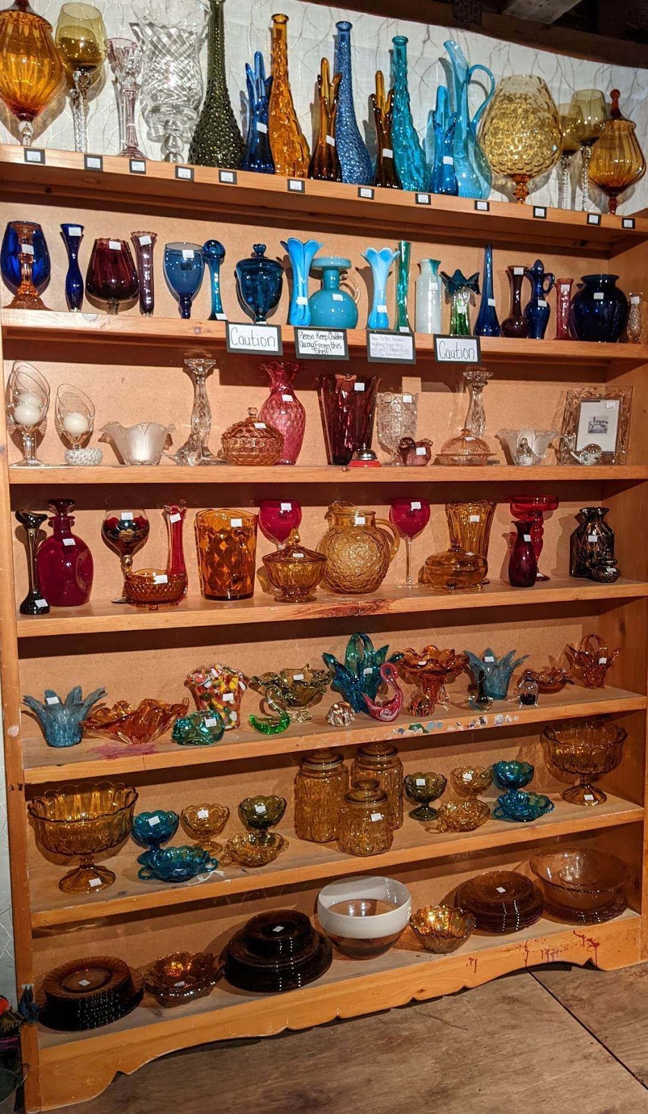 Grammas Shabby Attic | 263 Simmons Rd, Odessa, ON K0H 2H0, Canada | Phone: (343) 333-1311