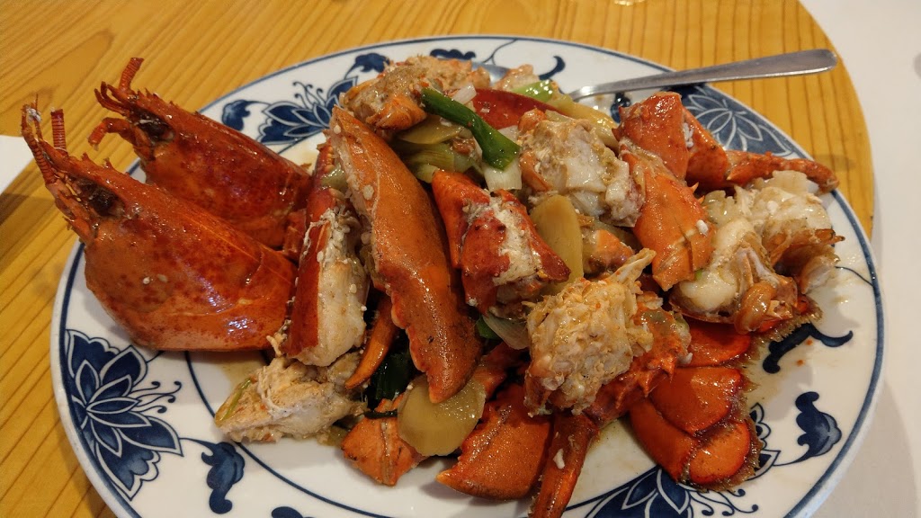Golden Duck Restaurant | 1840 Maple Rd, Williamsville, NY 14221, USA | Phone: (716) 639-8888
