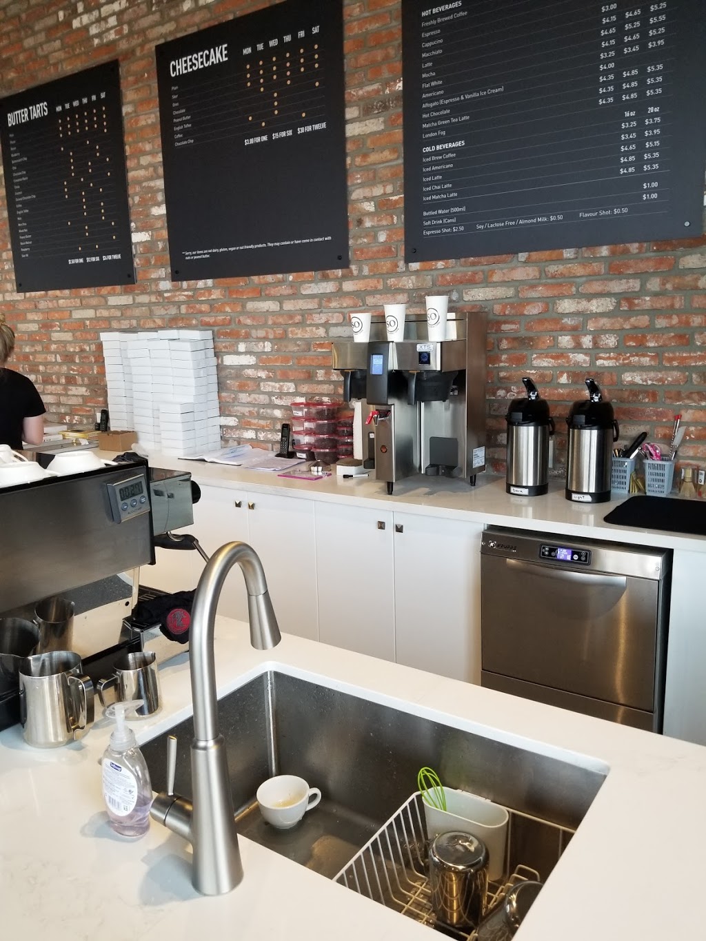 The Sweet Oven | 3270 Monarch Dr, Orillia, ON L3V 8A2, Canada | Phone: (705) 238-5835