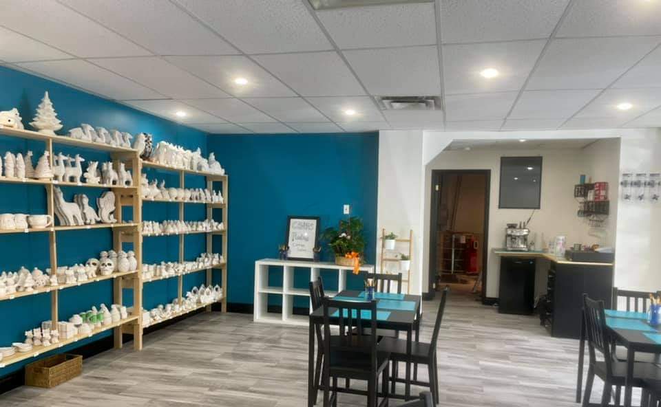 The Paint Bar Wasaga | 930 River Rd W, Wasaga Beach, ON L9Z 2K7, Canada | Phone: (705) 888-3060