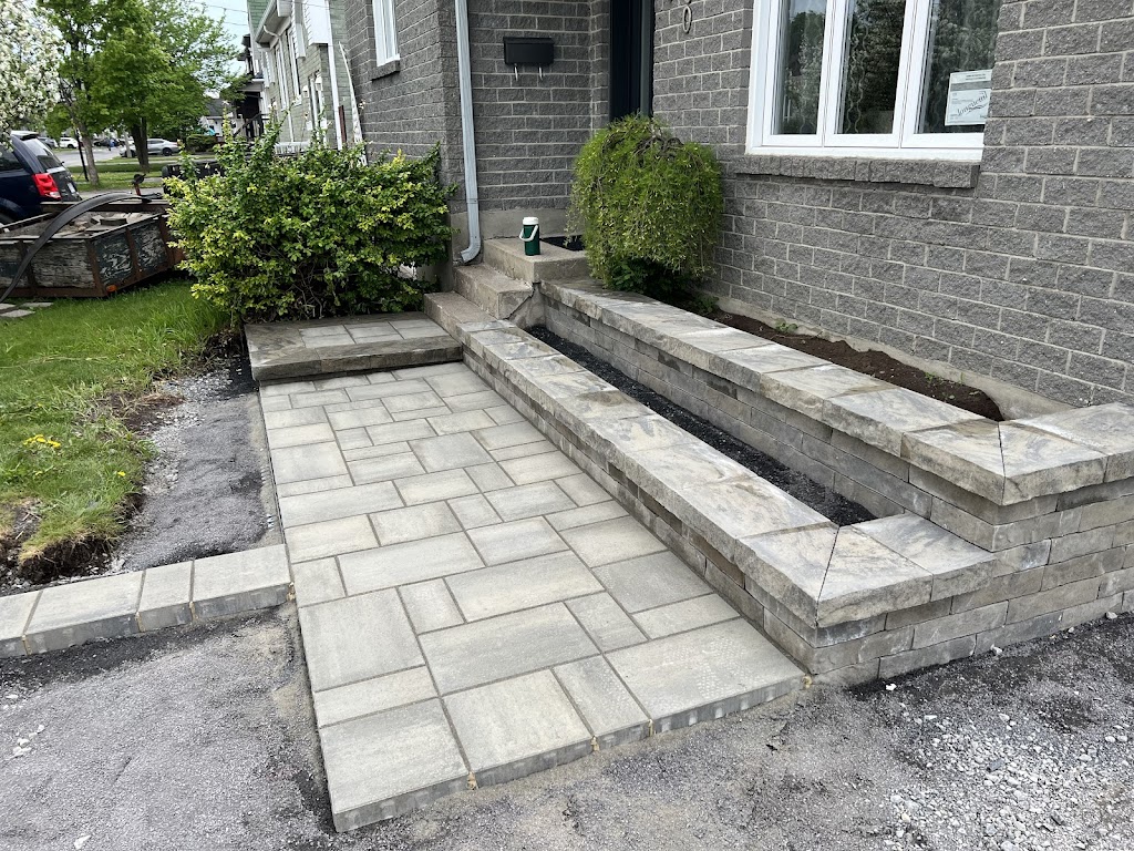 Paysagement CK | 368 Rue Jean-Talon, Saint-Jean-sur-Richelieu, QC J2W 1M7, Canada | Phone: (438) 406-3525