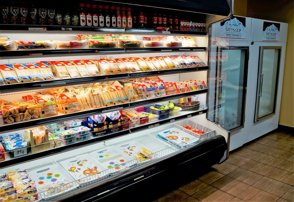 Dépanneur Libre Service Mattawin | 3902 QC-155, Trois-Rives, QC G0X 2C0, Canada | Phone: (819) 646-5753