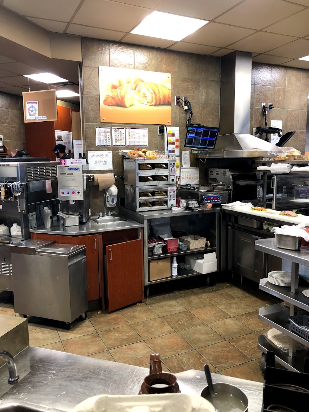 Tim Hortons | 2401 Pembina Hwy, Winnipeg, MB R3T 2H4, Canada | Phone: (204) 269-3605