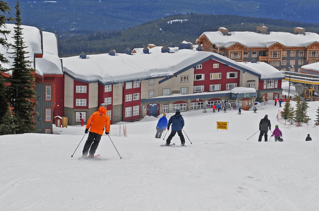 White Crystal Inn | 5315 Big White Rd, Kelowna, BC V1P 1P4, Canada | Phone: (250) 765-8888
