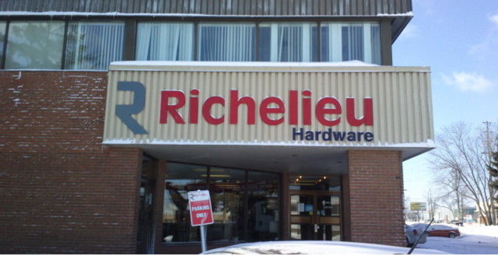 Richelieu Hardware Canada LTD | 940 Belfast Rd, Ottawa, ON K1G 4A2, Canada | Phone: (613) 737-6571