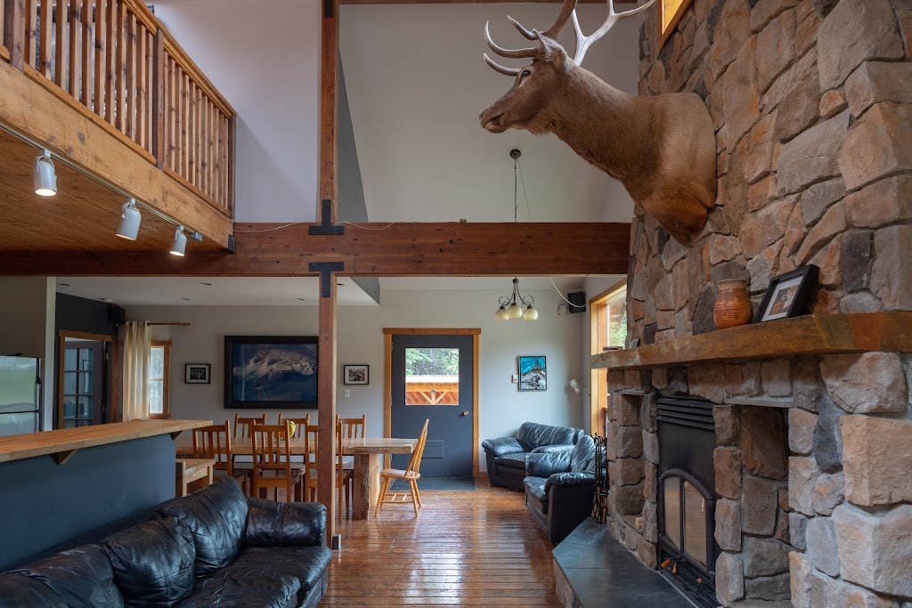 Bralorne Adventure Lodge | 128 Lorne Ave, Gold Bridge, BC V0K 1P0, Canada | Phone: (604) 902-1807