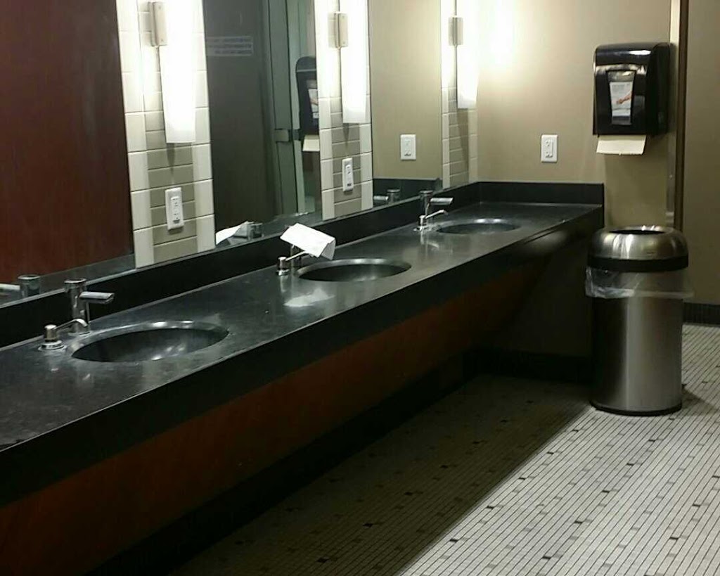 LA Fitness | 90 Pinebush Rd, Cambridge, ON N1R 8J8, Canada | Phone: (226) 533-9674