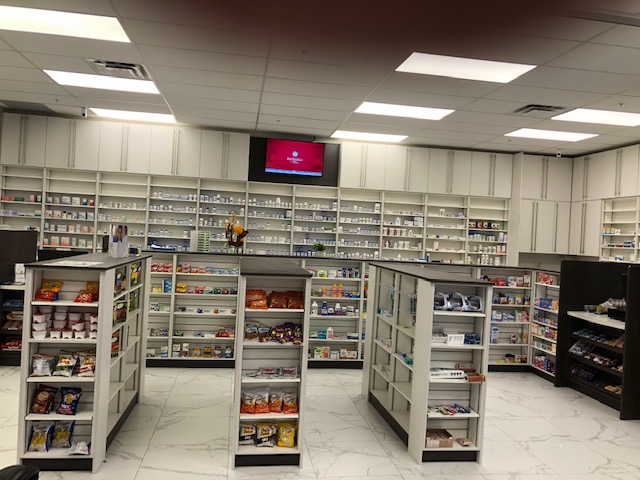 MI Clinic Pharmacy | 5055 Plantation Pl, Mississauga, ON L5M 6J3, Canada | Phone: (905) 820-8600