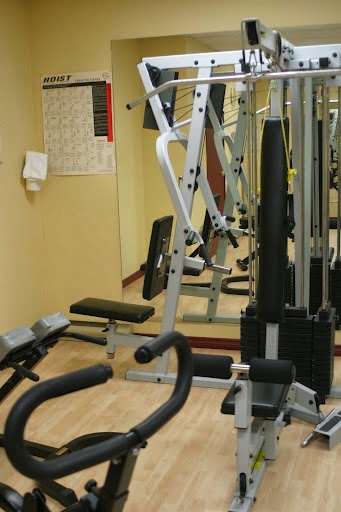 South Centre Physiotherapy Clinic | 5854 Victoria Dr, Vancouver, BC V5P 3W9, Canada | Phone: (604) 324-1222