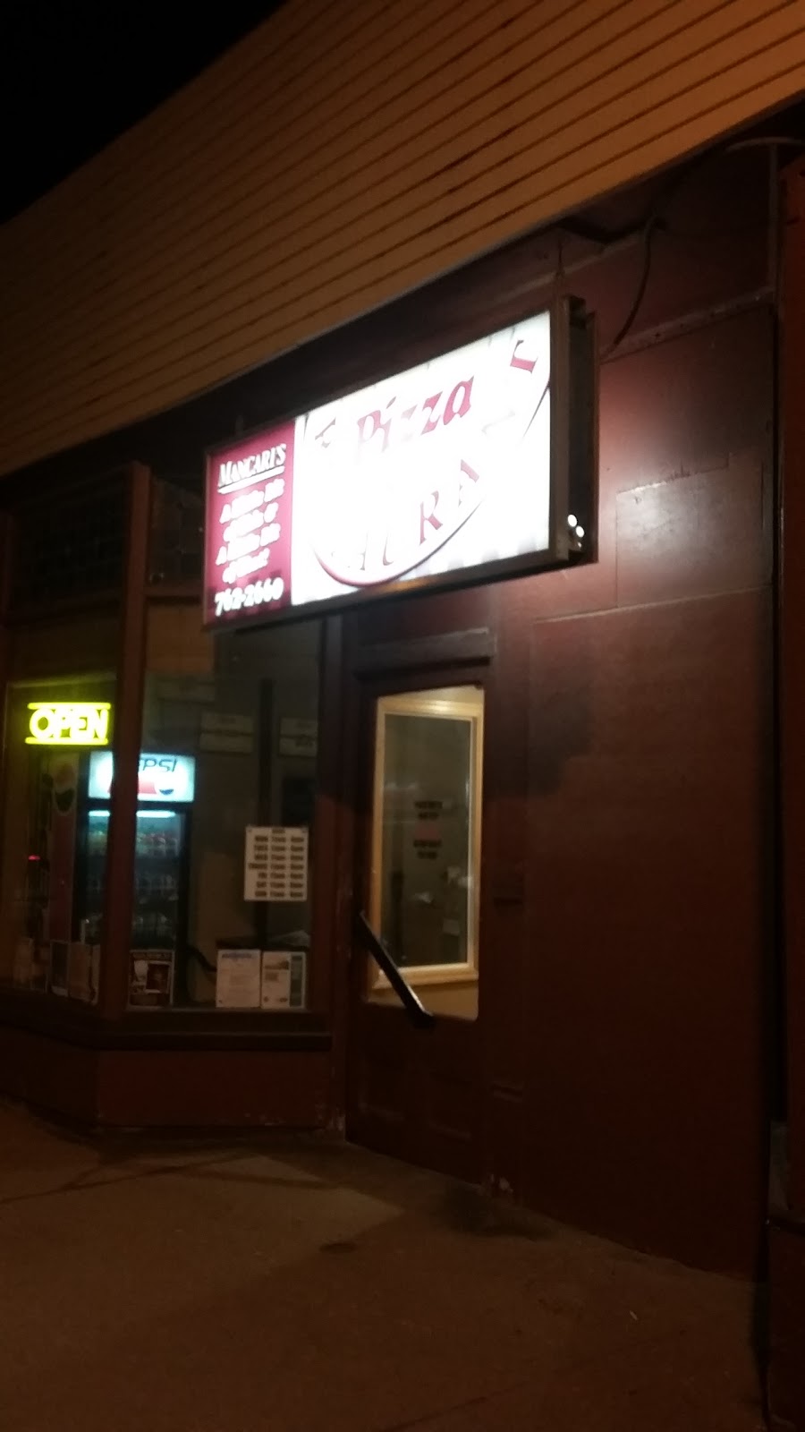 Mancaris Pizza & Restaurant | 184 Currie Rd, Dutton, ON N0L 1J0, Canada | Phone: (519) 762-2660