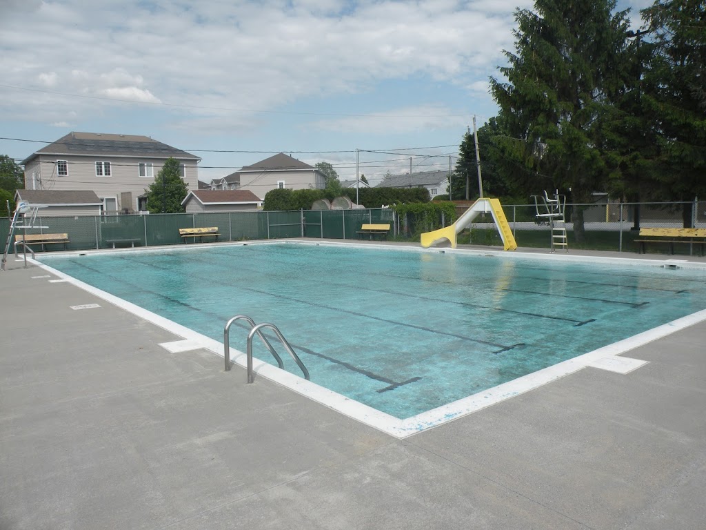 St-Hyacinthe Piscines | 1225 Rue Cayouette, Saint-Hyacinthe, QC J2T 4Y7, Canada | Phone: (450) 778-8335