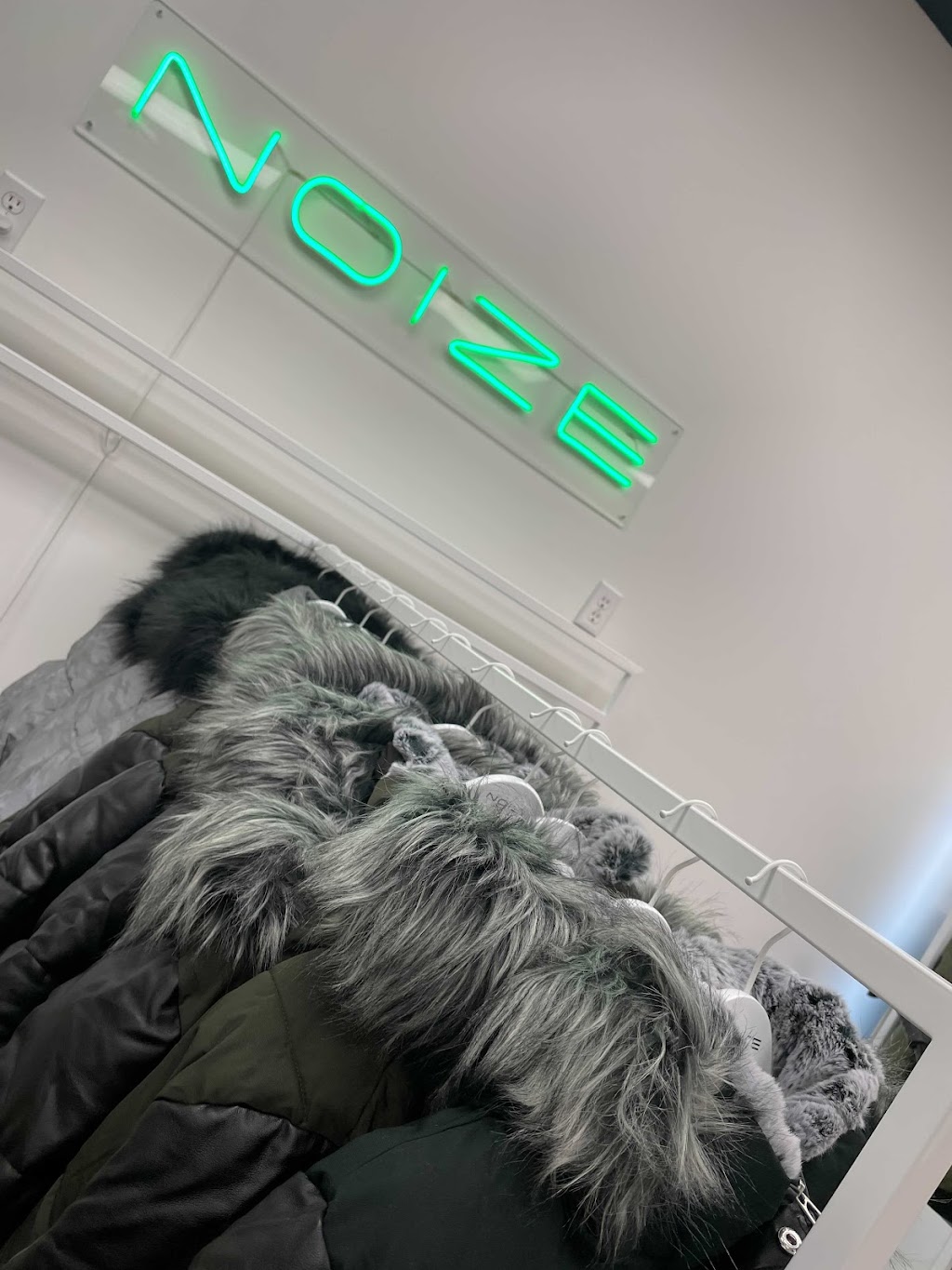 Noize | 19001 Chemin Notre Dame Unit 209, Mirabel, QC J7J 0T1, Canada | Phone: (450) 971-6091