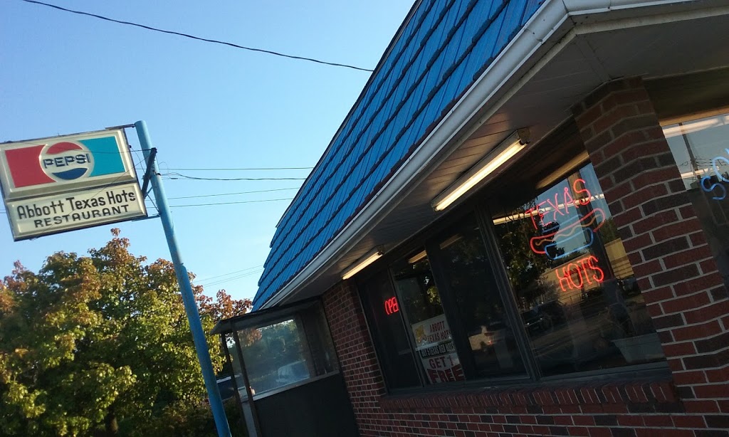 Abbott Texas Red Hots | 1291 Abbott Rd, Buffalo, NY 14218, USA | Phone: (716) 825-3025