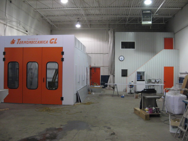 Carrosserie Vers LAn Vert Auto,Camion et Camion Lourd | 3990 Boulevard Dagenais O #13, Laval, QC H7R 1L2, Canada | Phone: (450) 937-8378