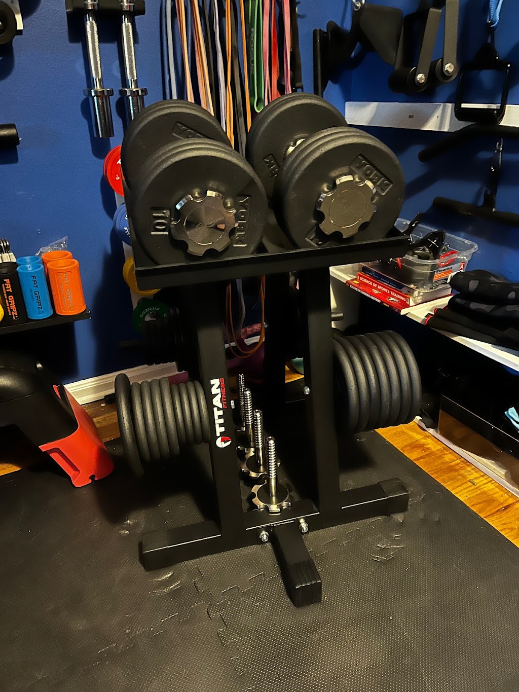 Dumbbell Pépin | 3 rue industrielle Local C, Saint-Éphrem-de-Beauce, QC G0M 1R0, Canada | Phone: (418) 957-8701
