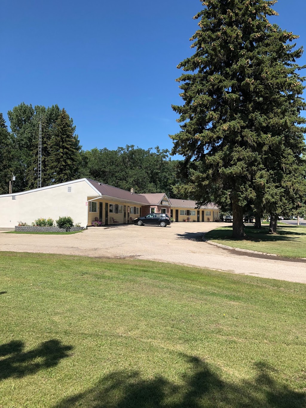 Yellow Quill Motel | 45 20 St SW, Portage la Prairie, MB R1N 2Y8, Canada | Phone: (204) 857-3086