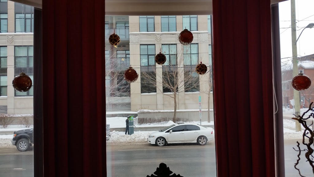 thecoolredroom Hair Space Ltd. | 224 Hunt Club Rd Suite #3, Ottawa, ON K1V 1C1, Canada | Phone: (613) 233-2665