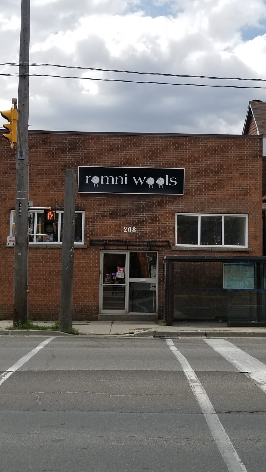 Romni Wools Store and Studio | 208 Weston Rd, Toronto, ON M6N 3P5, Canada | Phone: (647) 341-8388