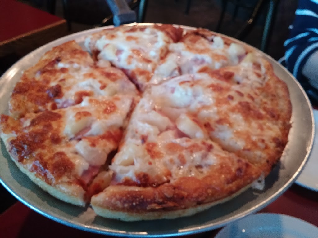 Stavros Sports Bar | 4105 4 St NW, Calgary, AB T2K 1A2, Canada | Phone: (403) 284-4504
