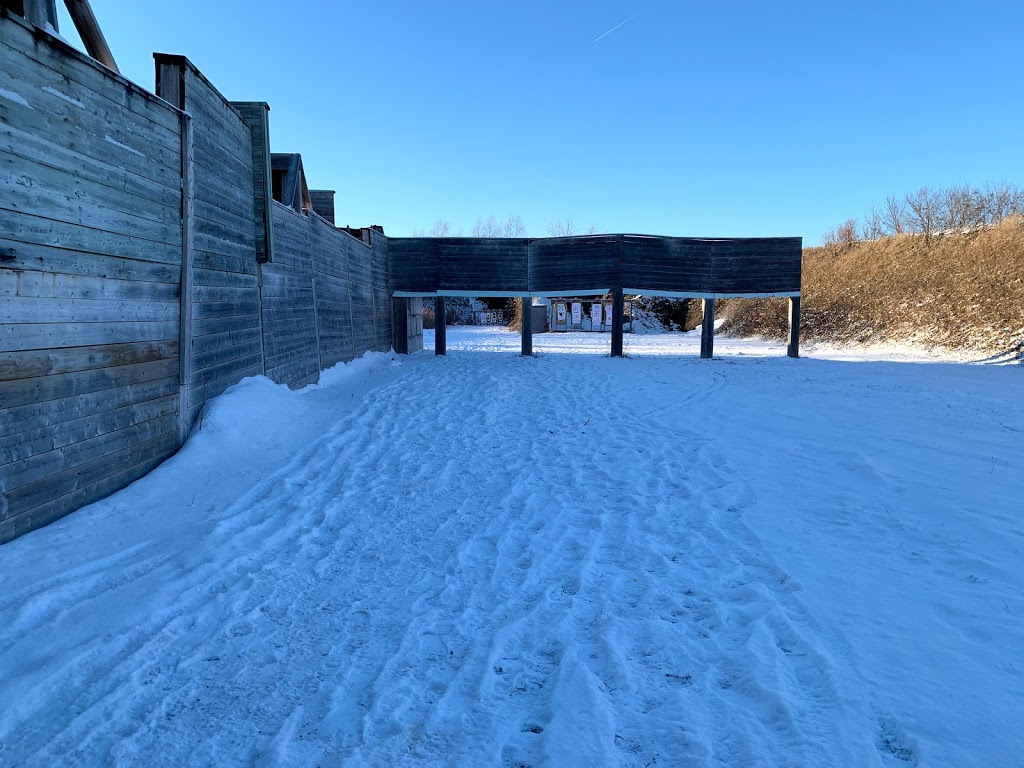 Pêcheurs & Chasseurs Montréal | 130 Chemin du Ruisseau-des-Noyers, Saint-Jean-sur-Richelieu, QC J2Y 1G9, Canada | Phone: (450) 348-5566