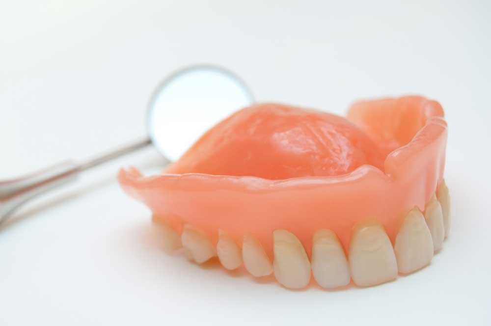 Denture & Dental Hygiene Clinic | 647 McCowan Rd, Scarborough, ON M1J 1K2, Canada | Phone: (416) 900-1894