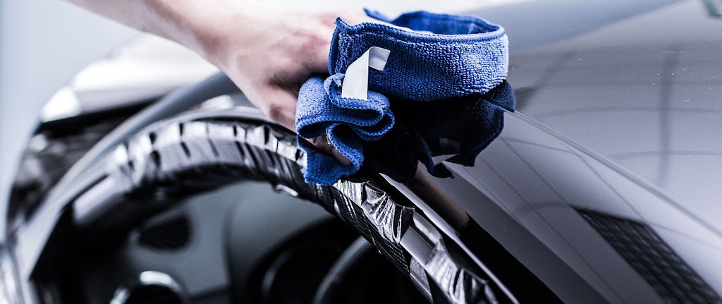 Renovauto Esthetique Automobile | 691 Chem. du Lac #2, Boucherville, QC J4B 6W8, Canada | Phone: (450) 655-8546