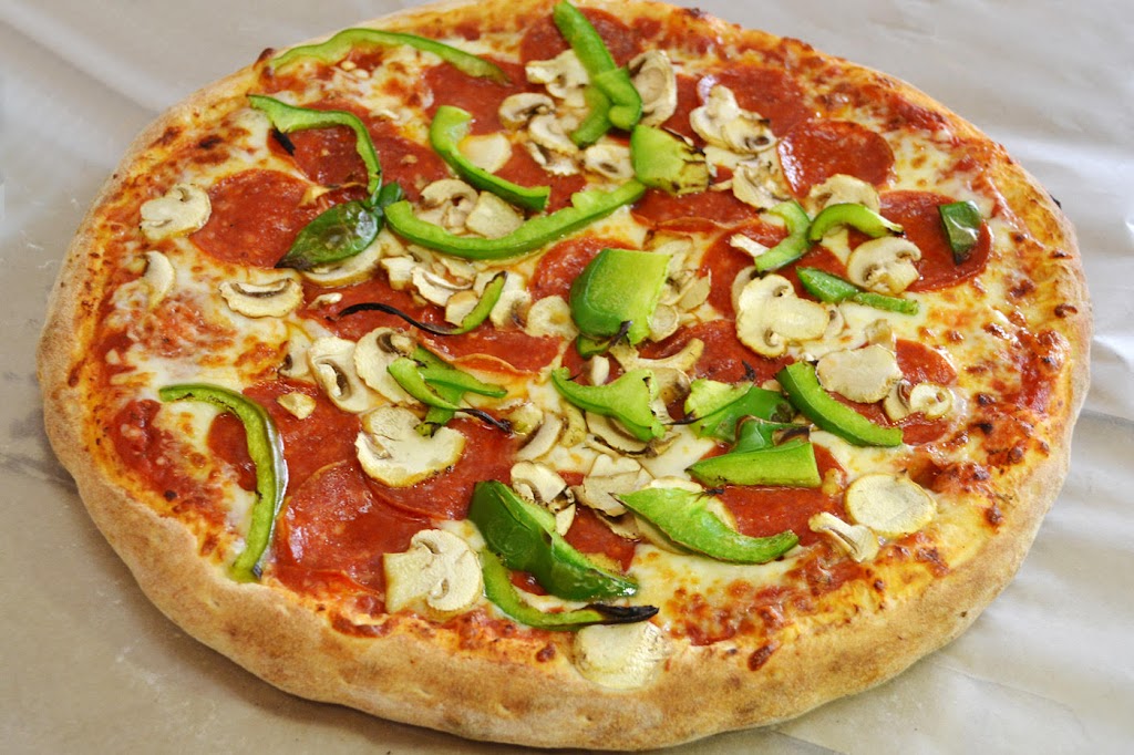 Beyond Pizza and wings | 1960 Main St W, Hamilton, ON L8S 4N5, Canada | Phone: (905) 777-0333