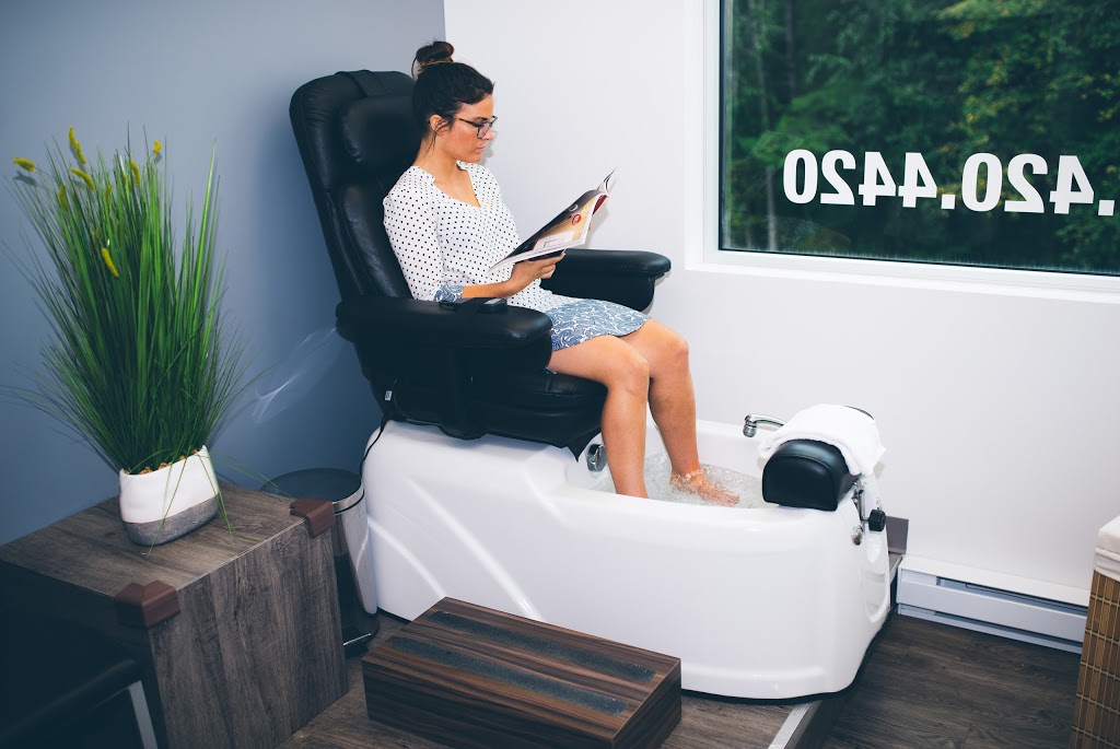Clinique Podiatrique de Blainville | 305 Boulevard de la Seigneurie O #202, Blainville, QC J7C 0E6, Canada | Phone: (450) 420-4420