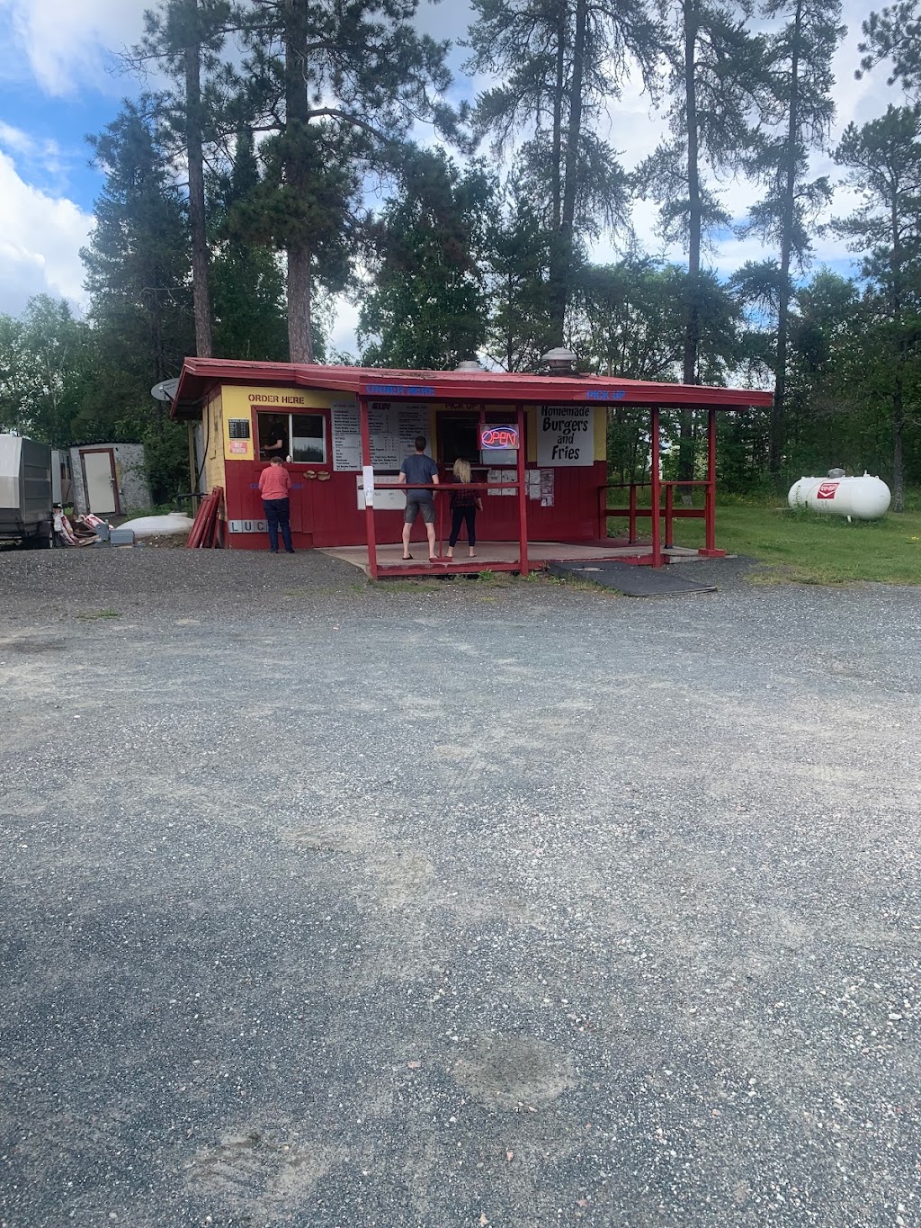 Crazy Nics Kitchen | Highway 17 West, Kenora, Unorganized, ON P0X 1S0, Canada | Phone: (204) 228-0958