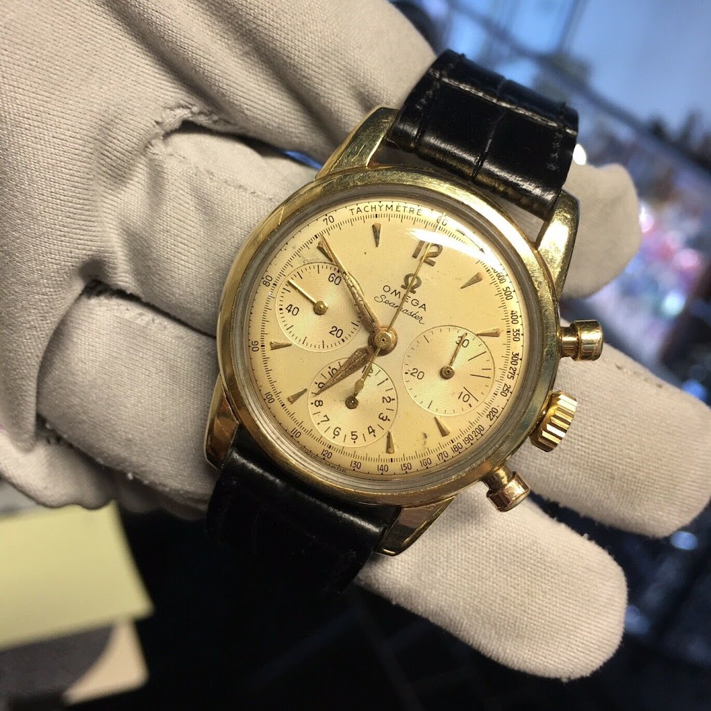 Montreal Pawn - Watches - Diamonds - Gold Jewelry | 801 Rue Sherbrooke E Suite 200, Montréal, QC H2L 0B7, Canada | Phone: (514) 286-4288