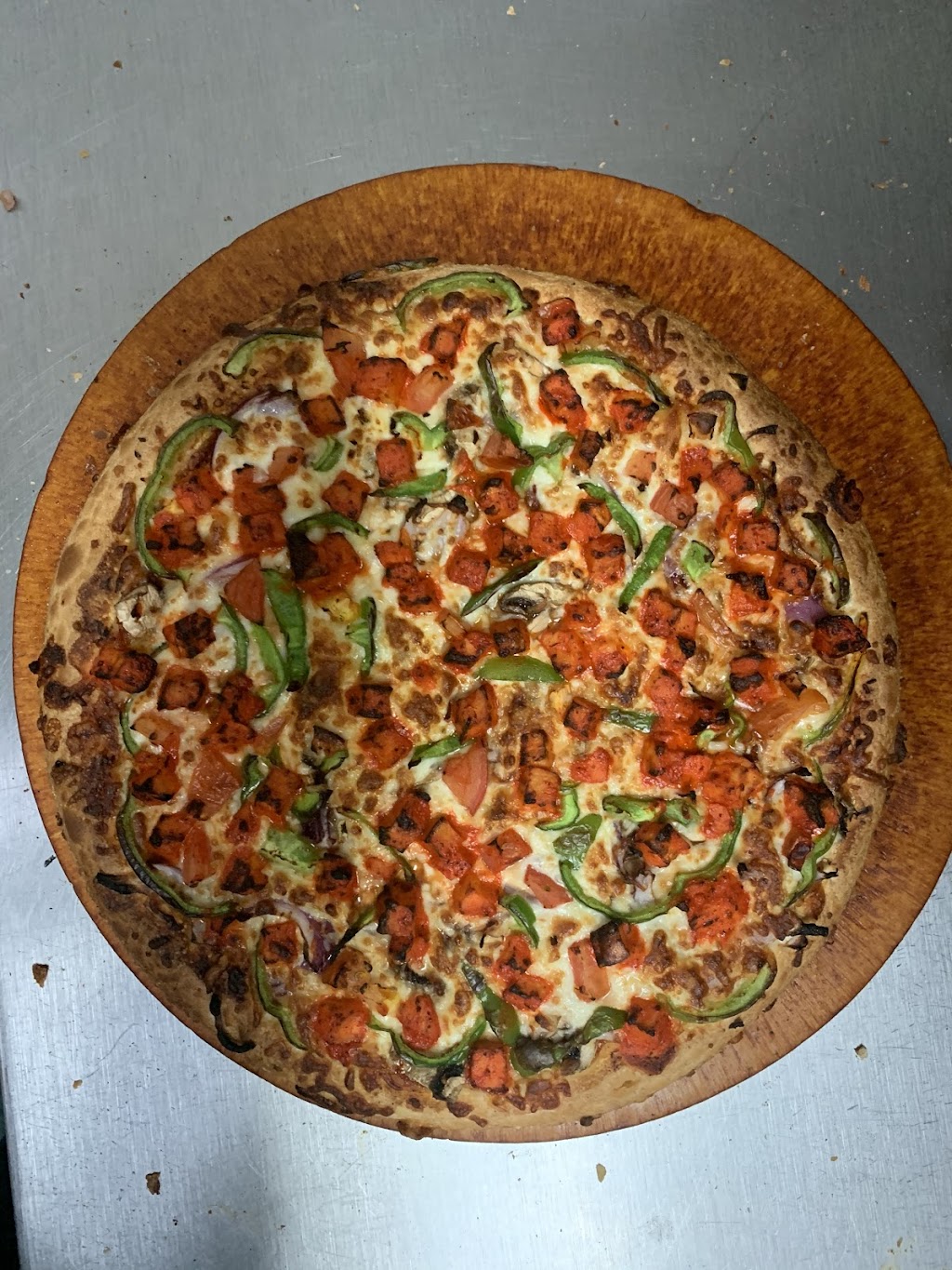 Mastro Pizza | 1959 152 St #140, Surrey, BC V4A 9E3, Canada | Phone: (604) 536-9800