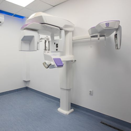 Bayly Dental Clinic | 1635 Bayly St Building F, Unit 3, Pickering, ON L1W 3N2, Canada | Phone: (905) 492-1234