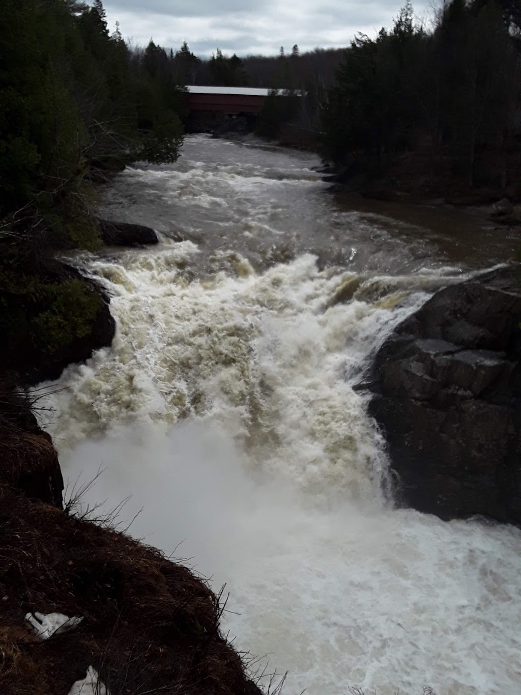 Park of Sainte-Agathe-de-Lotbinière fall | 342 Chemin Gosford, Sainte-Agathe-de-Lotbinière, QC G0S 2A0, Canada | Phone: (418) 599-2661