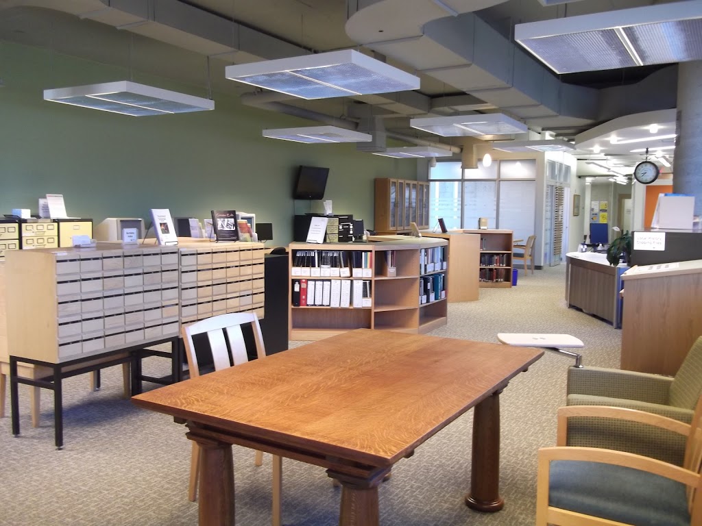 St. Thomas Public Library | 153 Curtis St, St Thomas, ON N5P 3Z7, Canada | Phone: (519) 631-6050