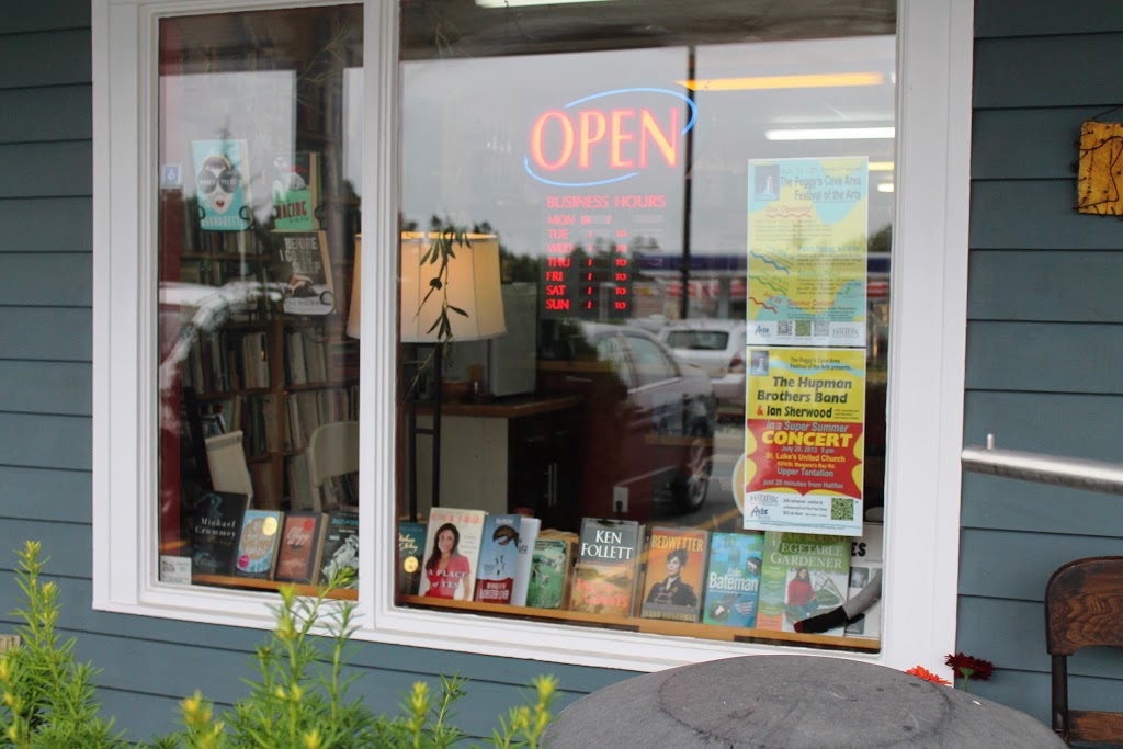 otis & clementine’s books, coffee, SPANISH! | 5209 St Margarets Bay Rd, Upper Tantallon, NS B3Z 1E3, Canada | Phone: (902) 826-1823